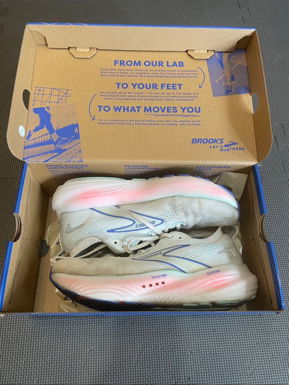 Brooks Glycerin 22 women’s 9.5M Neutral